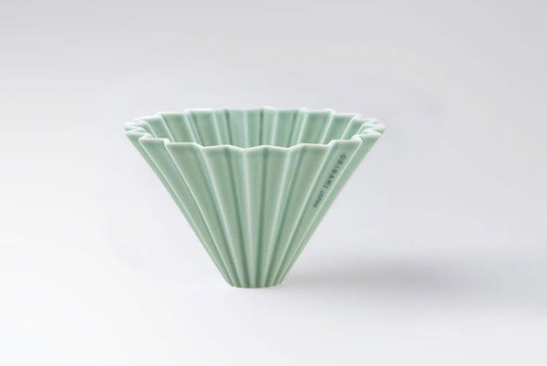 Origami Dripper Small Matt Green (with resin holder)
