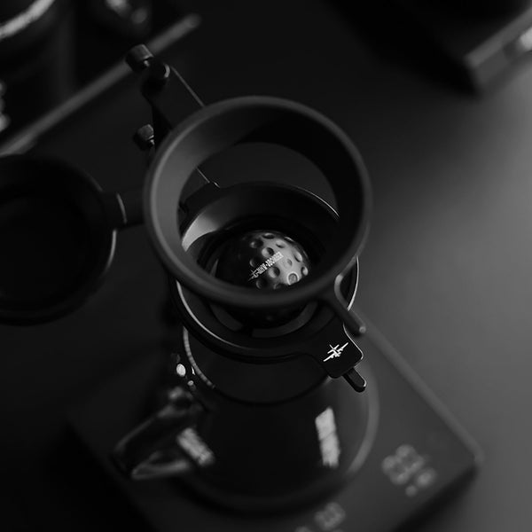 MHW-3BOMBER - Pourover Chilling Ball Black Stand