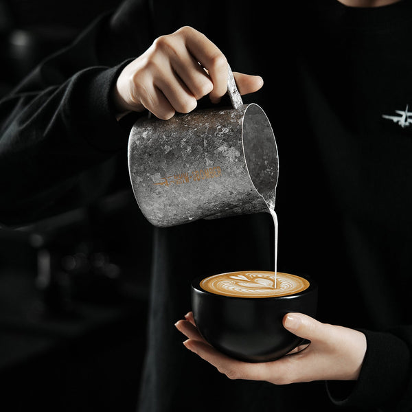 MHW-3BOMBER - Titanium Milk Pitcher 600ml Silver Armor