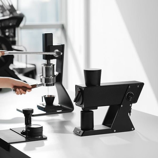 MHW-3BOMBER F74 Navigator Electric Grinder Black